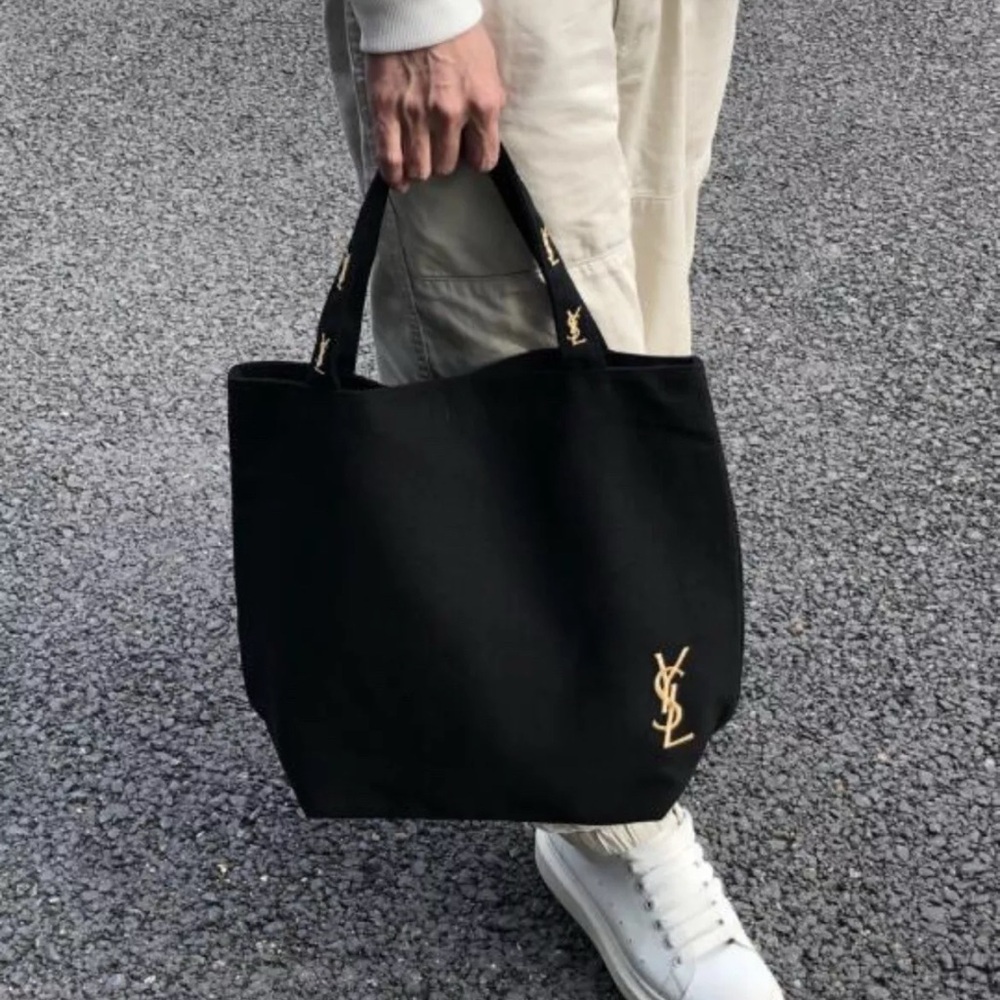 Yves Saint Laurent Tote - Embroidered Logos - Picture 8 of 8